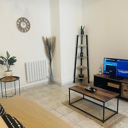 Appartement Authentique Coeur De Ville Sete Bagian luar foto