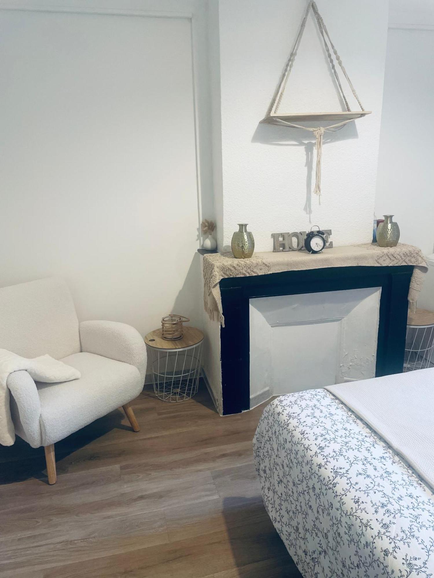 Appartement Authentique Coeur De Ville Sete Bagian luar foto